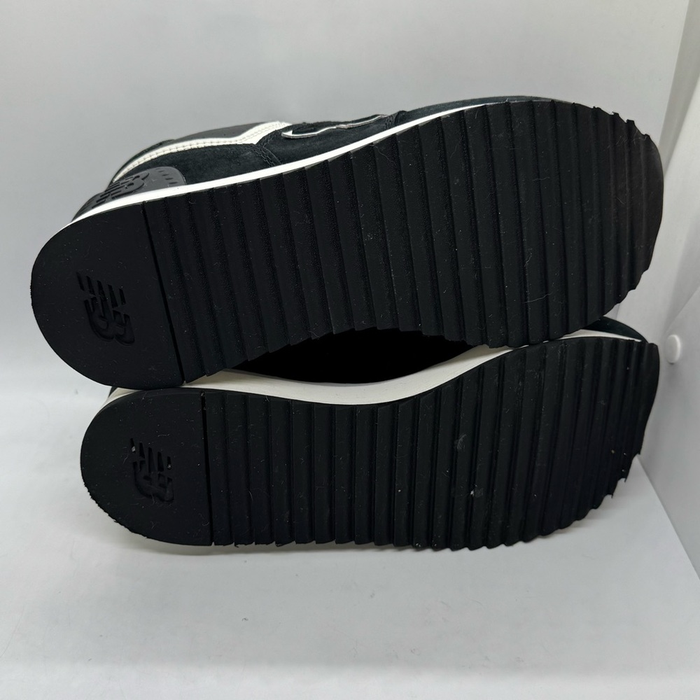 New Balance 574 Womens Black White Platform Sneakers Shoes WL574ZAB Size 8 - Picture 11 of 12
